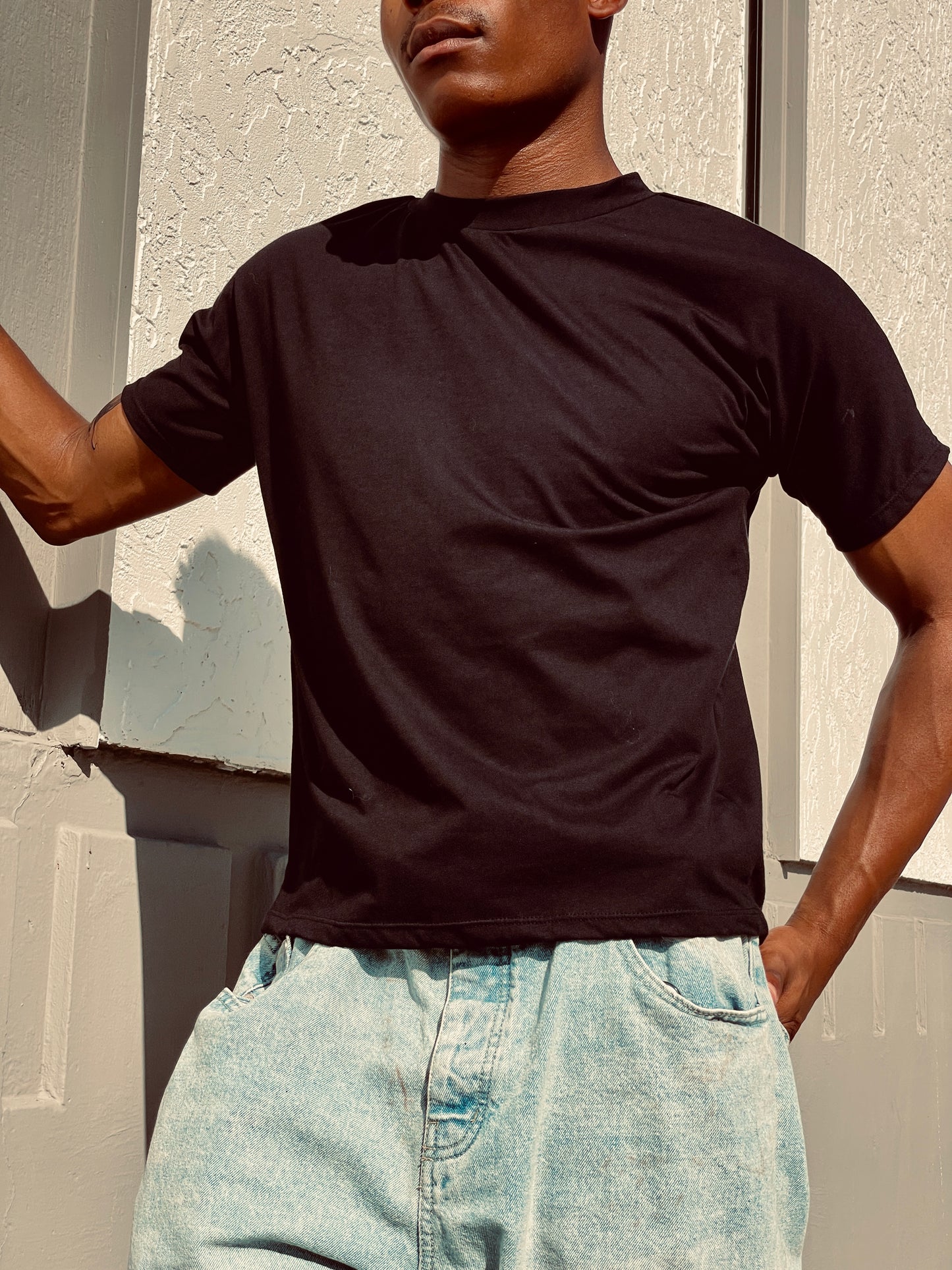 Classic Essential Black Tee